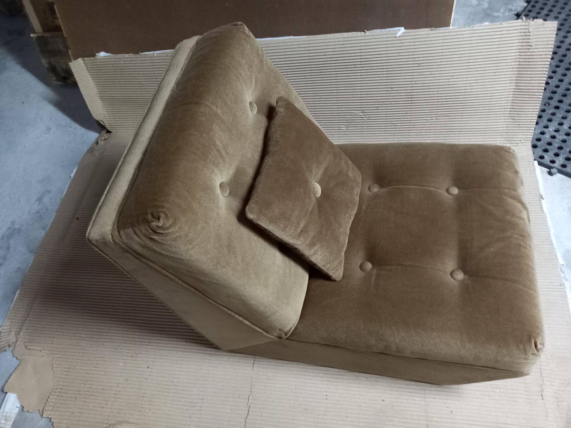 Sofa mini para criança