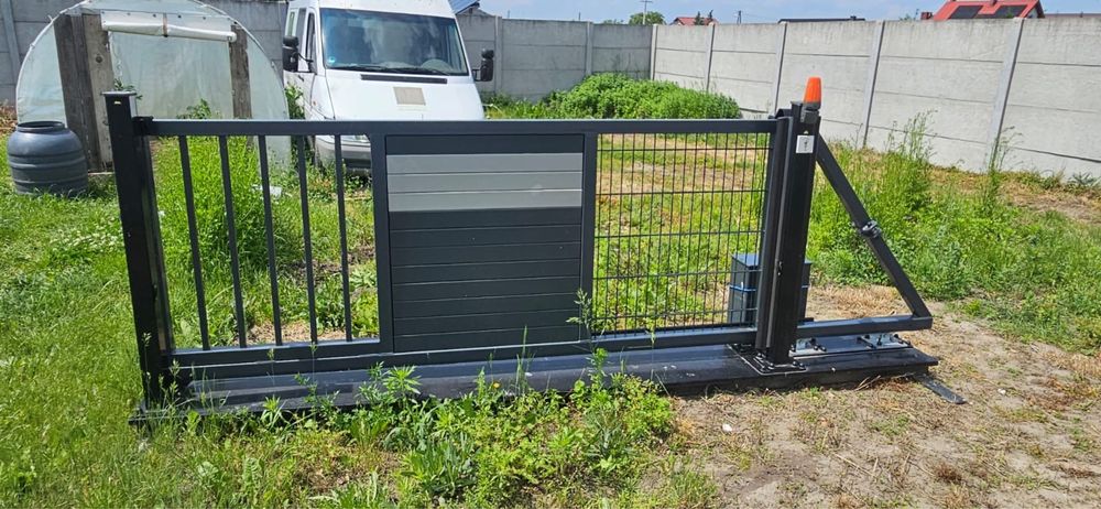 Brama rozsuwana na pilota