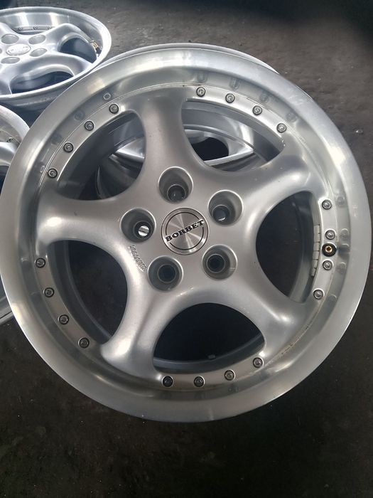 Komplet felg aluminiowych 16'