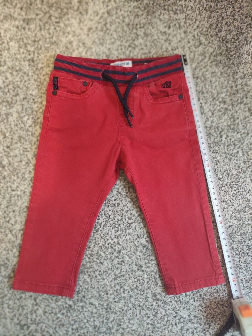 Czerwone jeansy Mayola