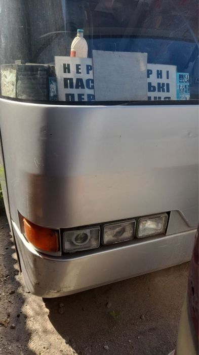 Продам автобус Neoplan N216 під ремонт або на розборку.