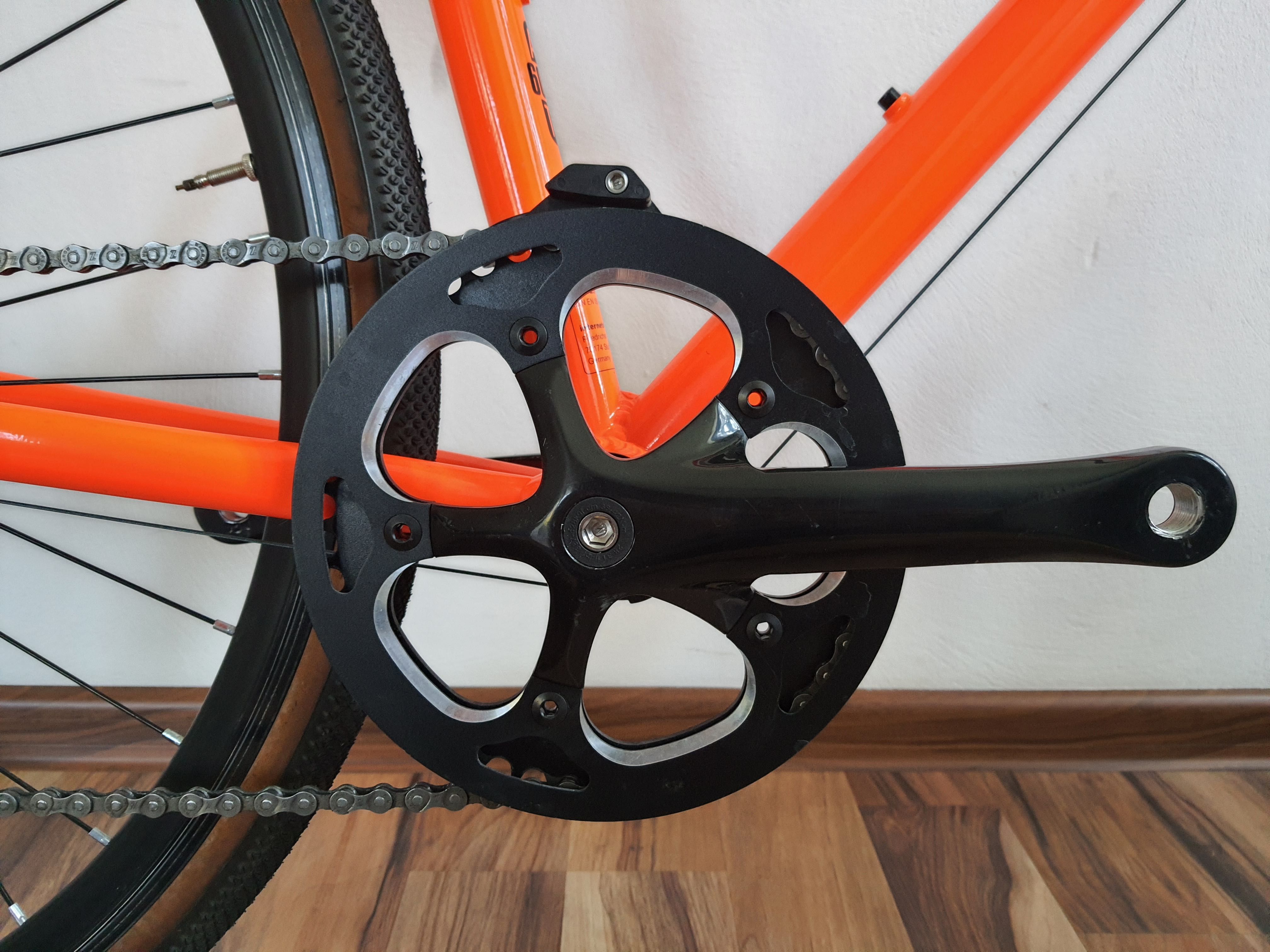 Rower Szosowy FIXIE Inc. Floater Race 8S Sora Claris 57 cm