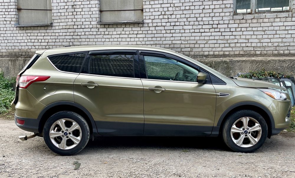 Разборка, шрот, запчасти Ford Escape USA (Форд эскейп)
