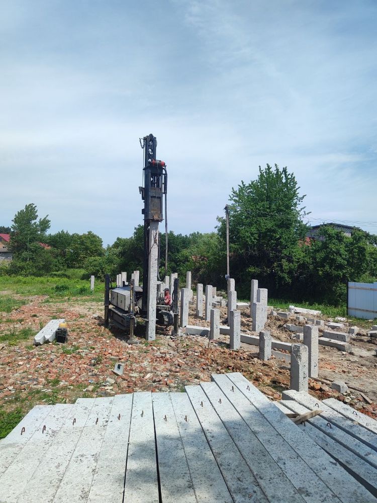 Палі залізобетонні від виробника з доставкою та установкою