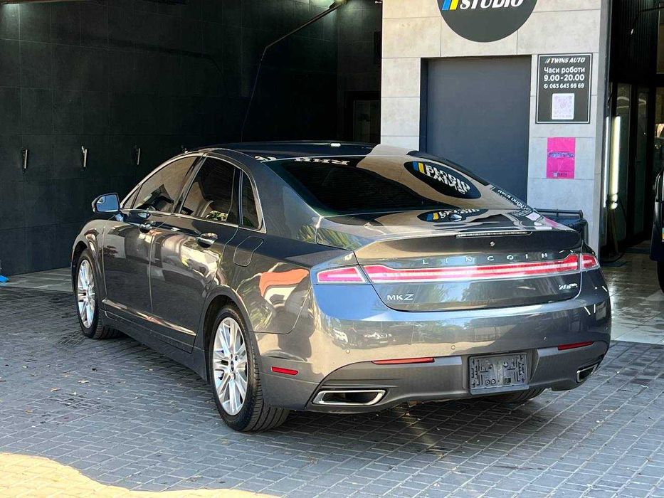 Lincoln MKZ 2014