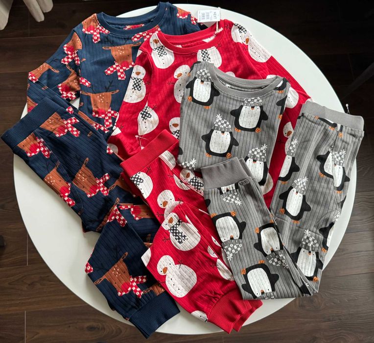 Піжама Next на 5-6 р. (110-116см) новорічна, пижама некст