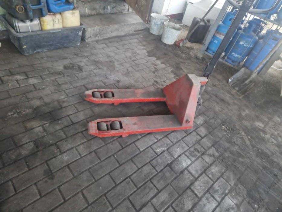 Wózek paleciak ręczny