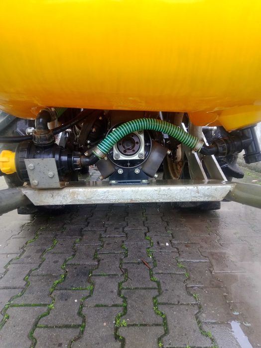 Pulverizador tomix de 600l