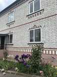 Продається  2- ох поверховий будинок з господарськими будівлями