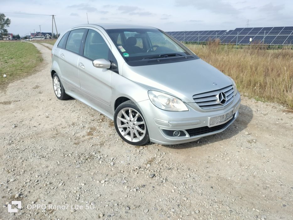 Mercedes B170 benzyna ładny stan .