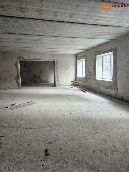 Продаж комерційного приміщення в центрі