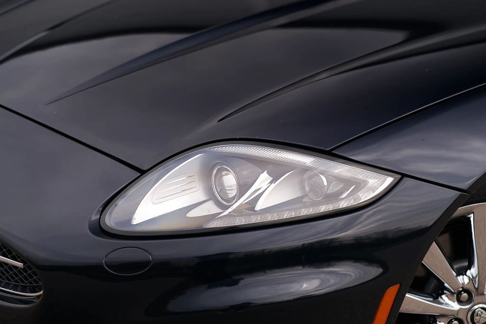 Jaguar XK Jaguar XK LIFT po 2012 roku - z kolekcji prywatnej / PIĘKNY i ZADBANY