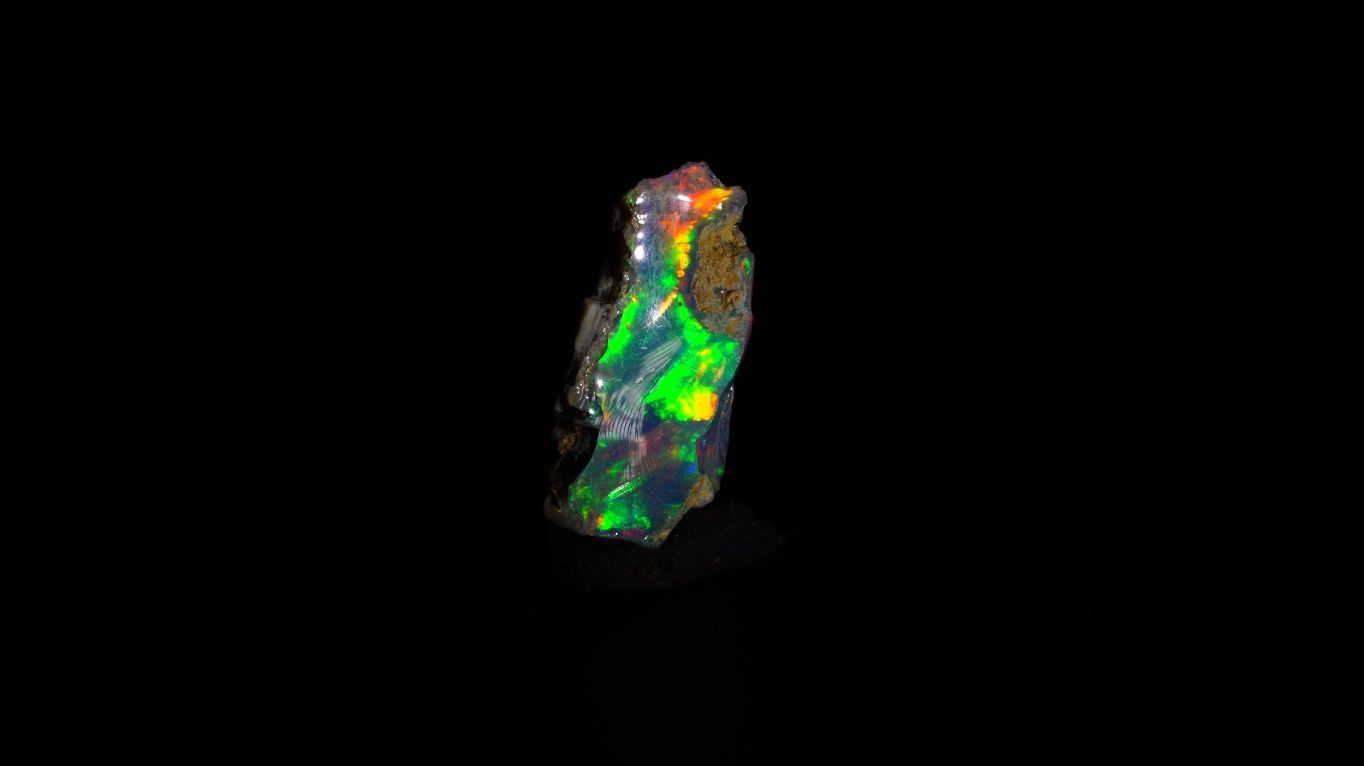 Opal Szlachetny | Bardzo Mocno Opalizujący | 0.6 gr | Minerał Naturaln