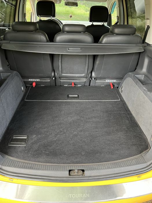 Продам VW touran 2014р.