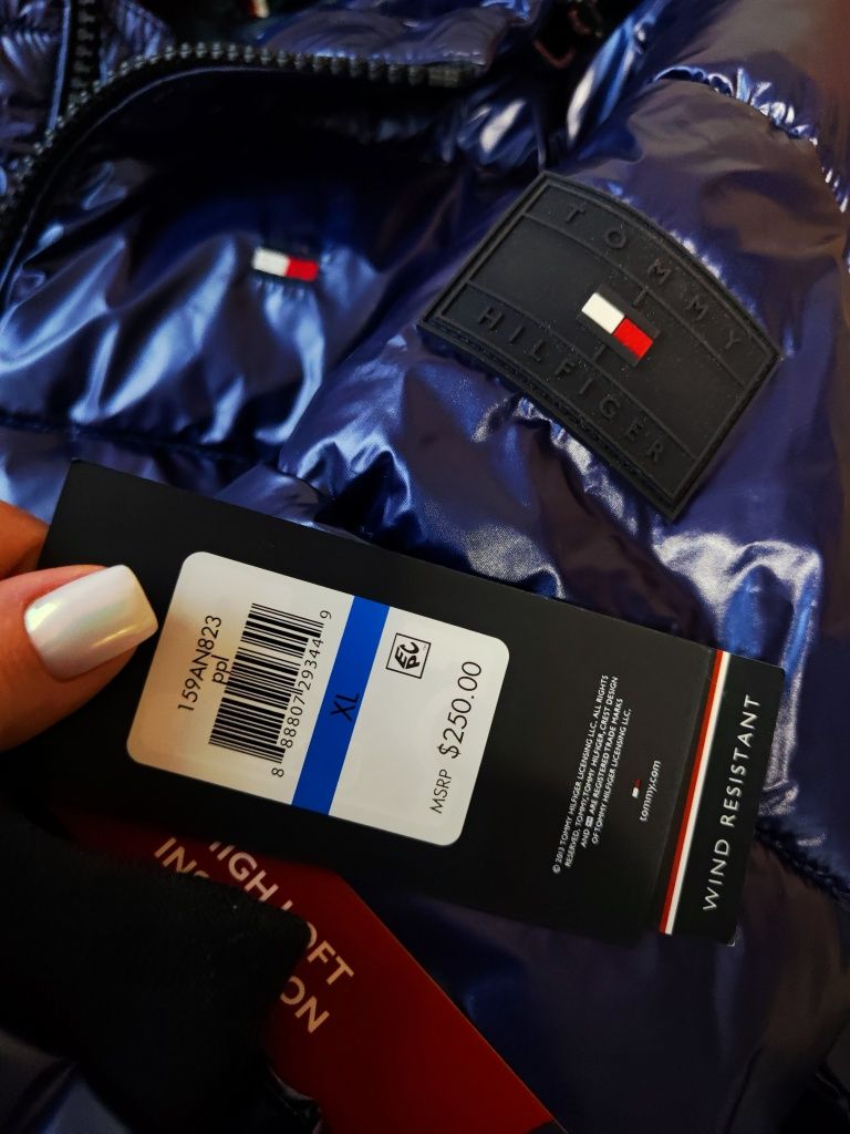Пуховик куртка Tommy Hilfiger Розмір XL оригінал Томми Хилфигер