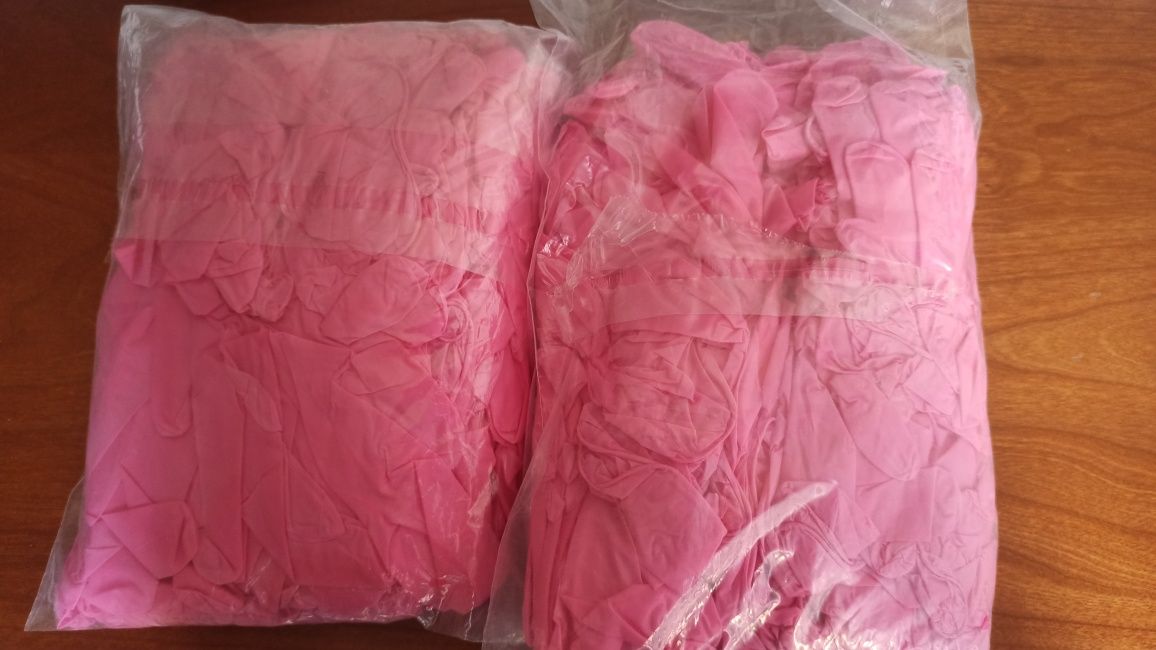 200 Luvas Rosa tamanho S