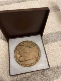 Medal Stocznia im. Komuny paryskiej
