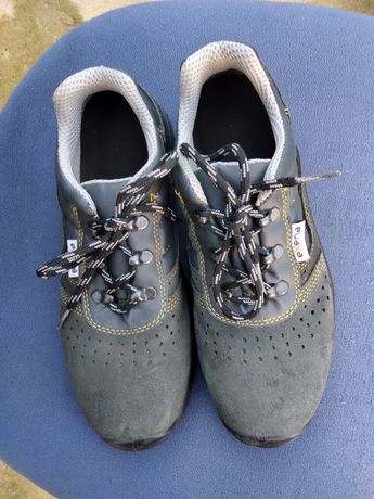 Sapato de biqueira de aço