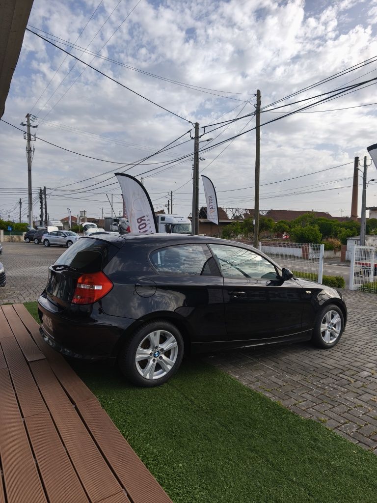 BMW 120D 2012 ( impecável)