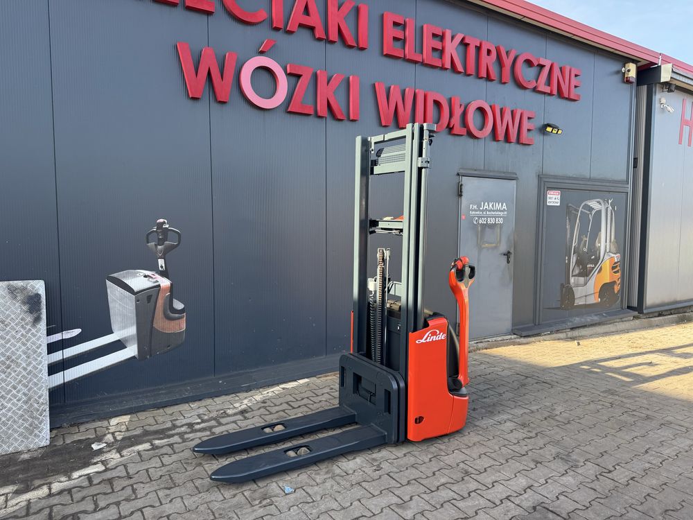 Paleciak elektryczny Linde L 10 z wagą 340 cm 1000 kg 2013 r wózek