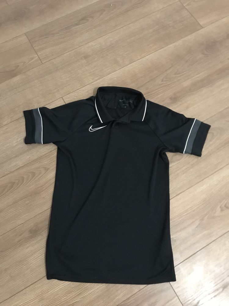 Nike dri-fit розмір s