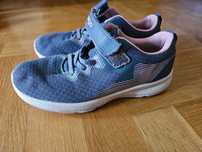 buty sportowe dla dziewczynki
