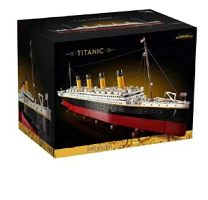 Modelo 1:200 Titanic Lego MOC