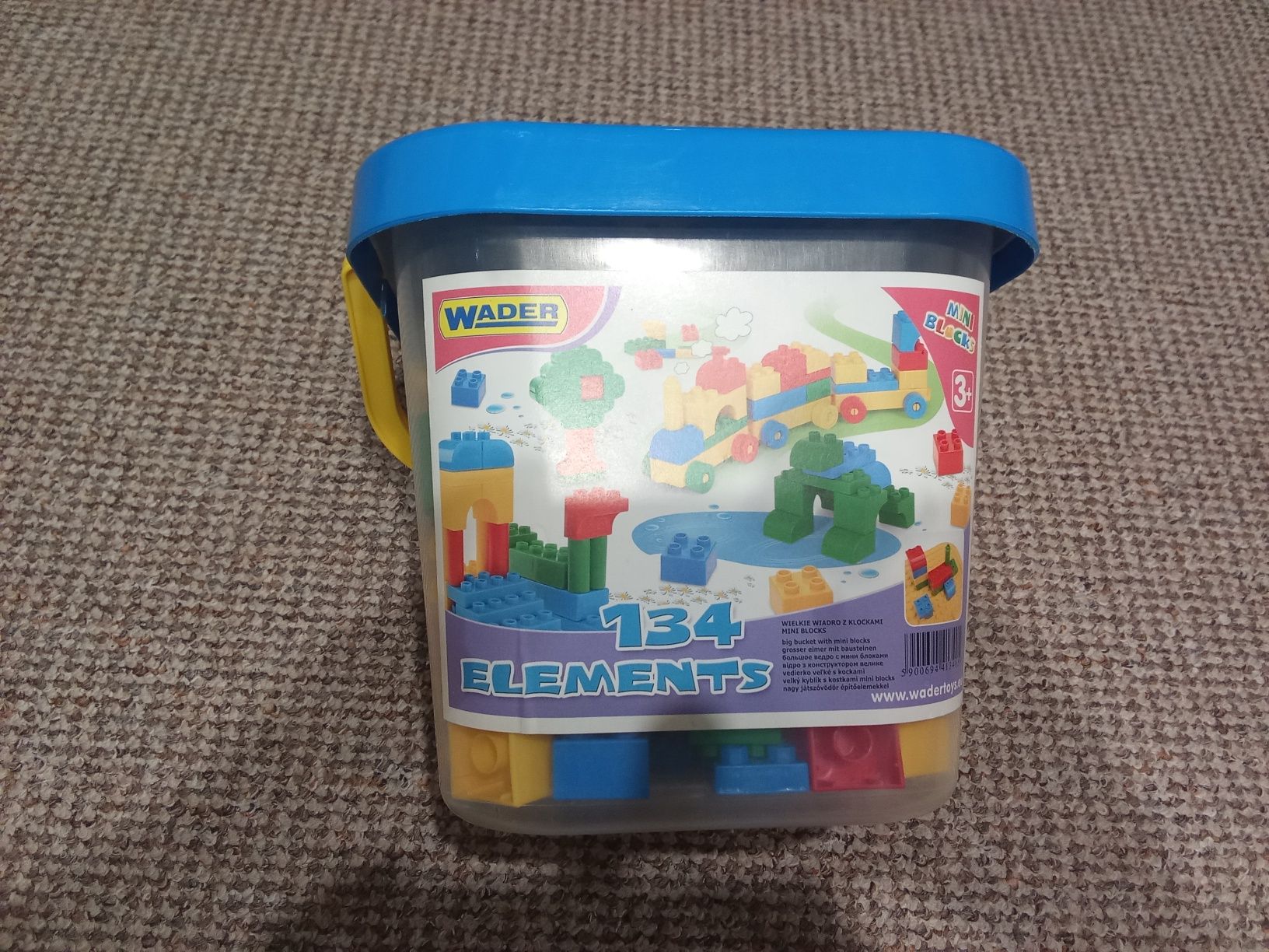 Klocki WADER plastikowe