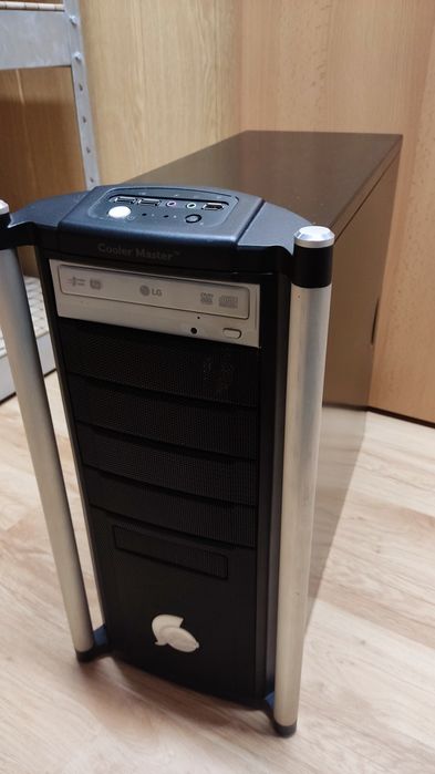 Komputer Core2duo 2,2 Ghz, Asus p5k, GeForce GT 710, 4 Gb