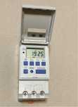 Cyfrowy programator czasowy AHC15A