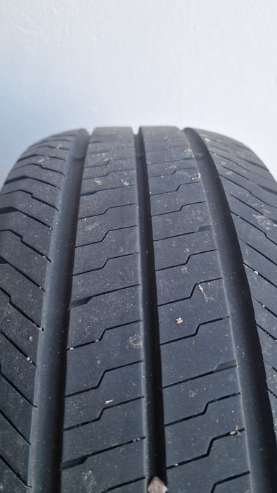 Opona Continental 225/65/16C