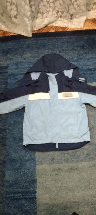 Курточка дитяча осіння на вік 5-6років