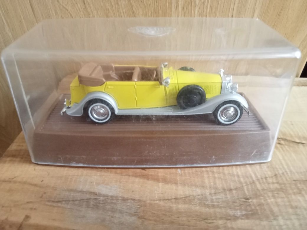 model rolls -royce phanton ll