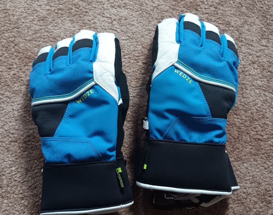 Wodoodporne rękawiczki narciarskie wedze decathlon 8/10lat