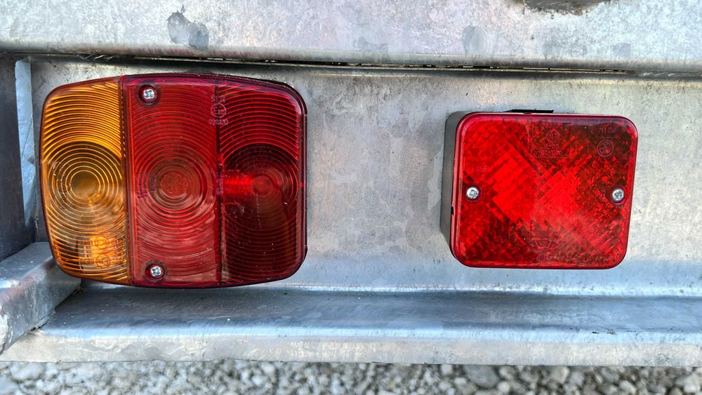 Прицеп до легкового авто одновісний оцинкований 2,5 x1,25м, борт 40см