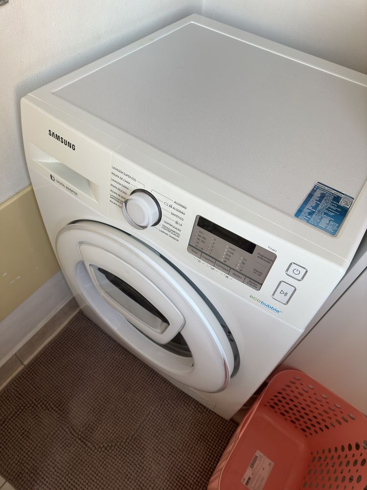 Vendo Maquina de Lavar Roupa Samsung