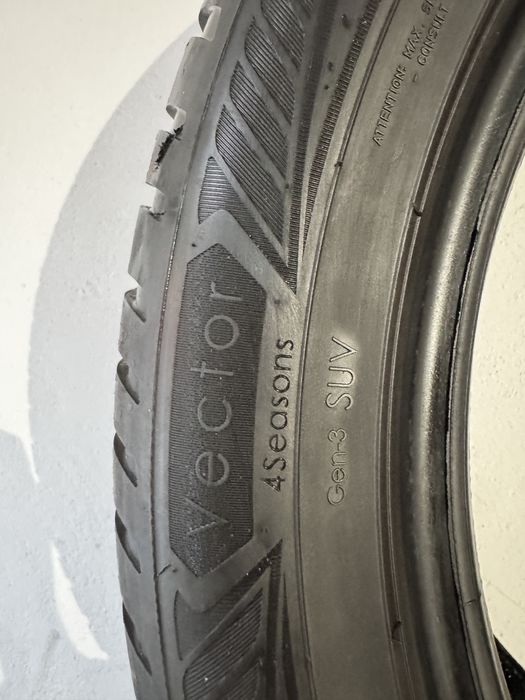 Opony goodyear vector 4 sezon 235/50/18