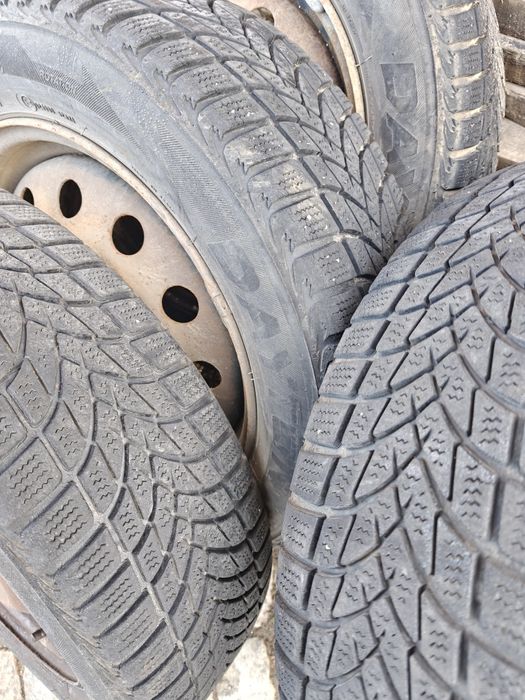 Opony zimowe 185/60/15 z felgami