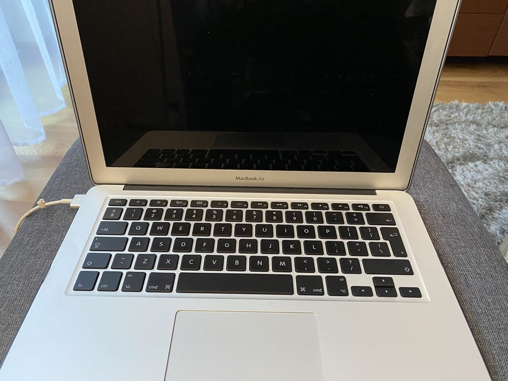 Macbook air 13 (2015)