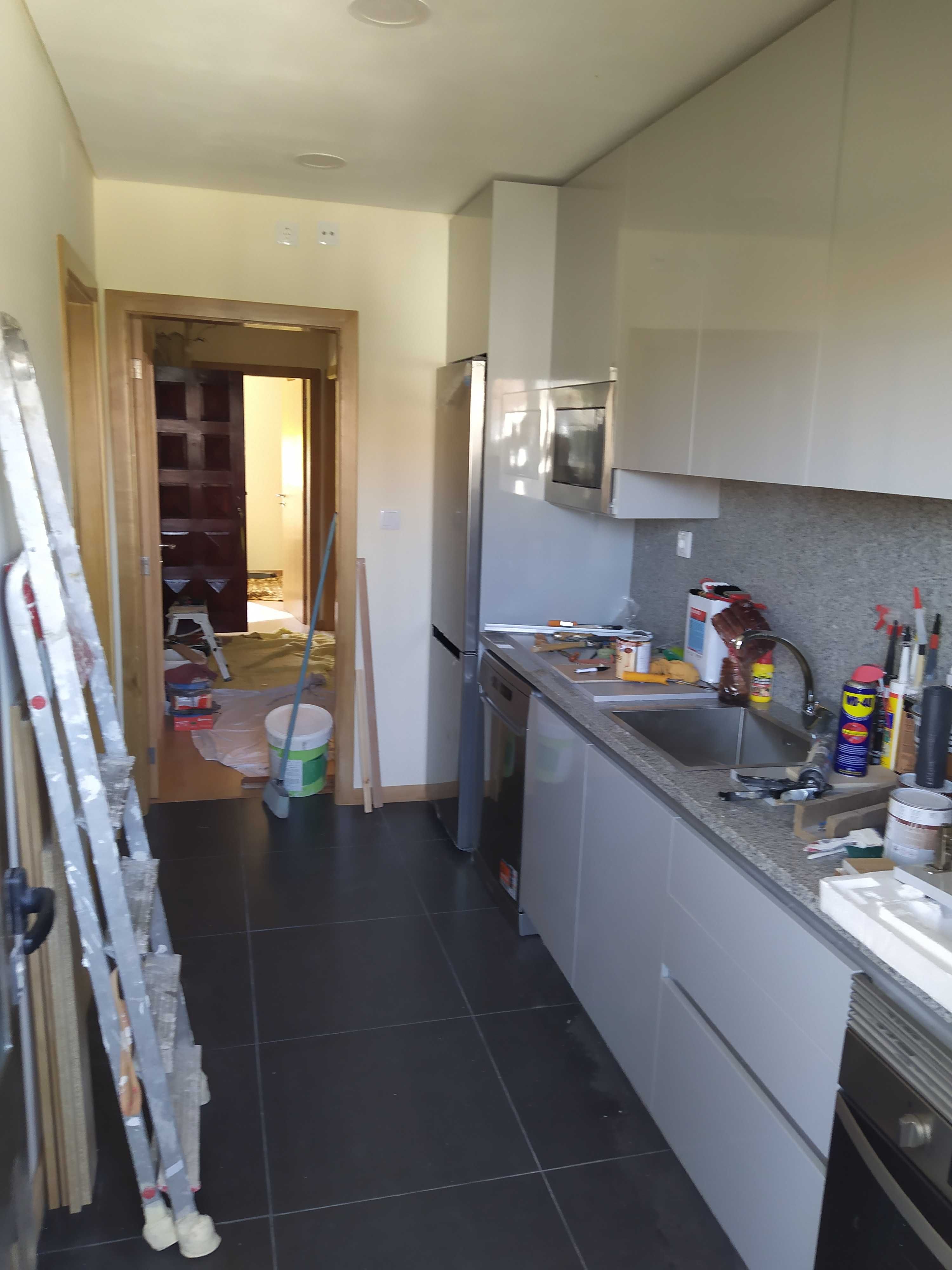 Apartamento remodelado T3 rio tinto giesta forno ( para investidores)