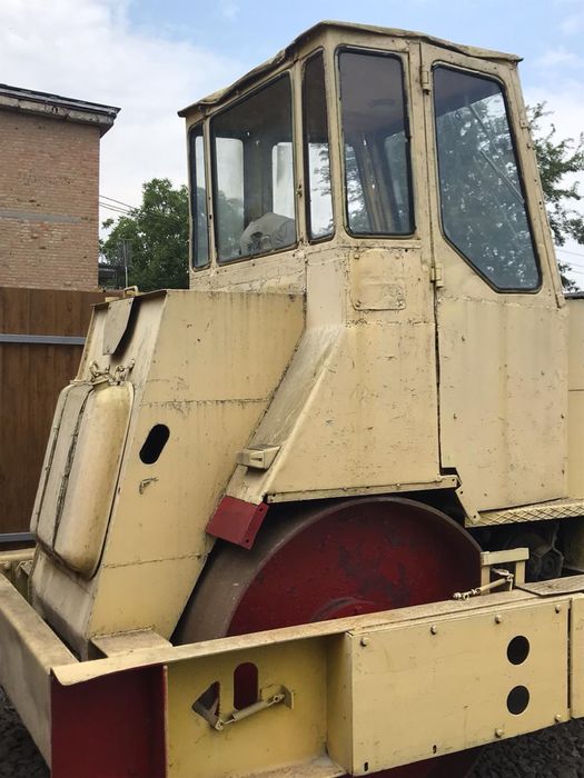 Дорожний каток ДУ-47 Б