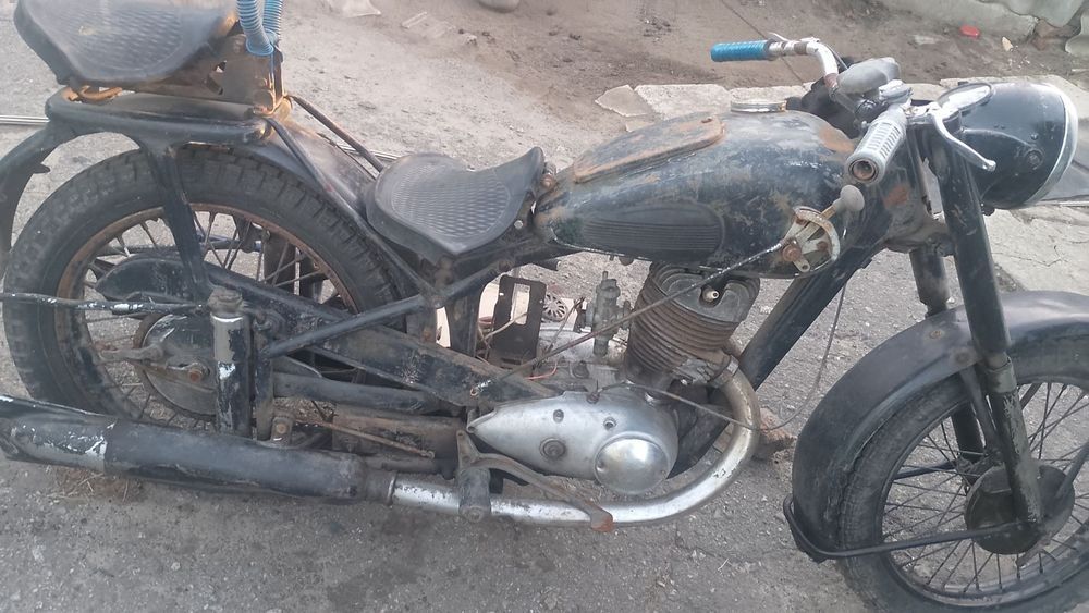 Продам мотоцикл Иж 49