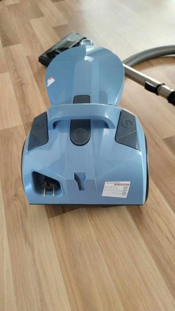Odkurzacz ROWENTA RO4871EA
