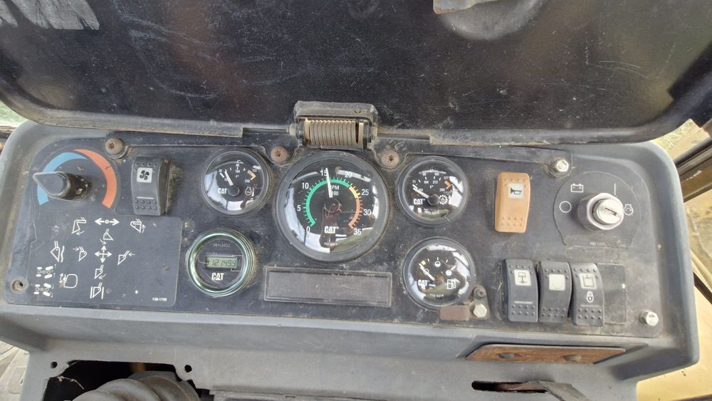 Koparko ładowarka CAT 438C