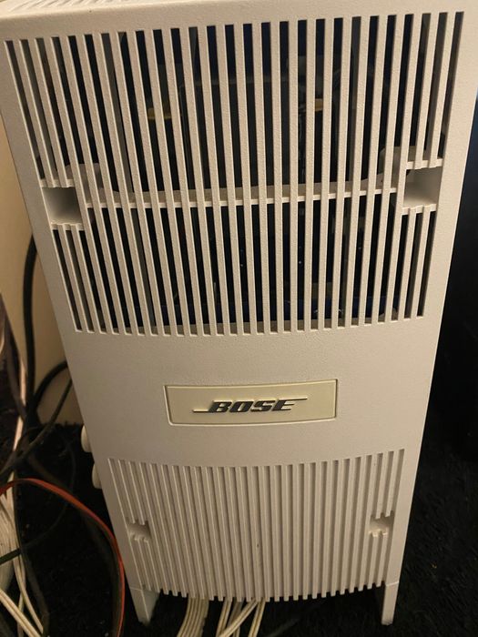 Sistema de som Bose Acoustimass 10 serie IV
