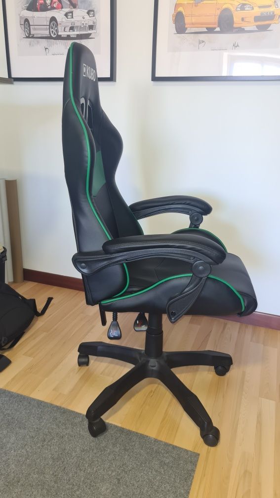 Cadeira Gaming Kubo - Como nova