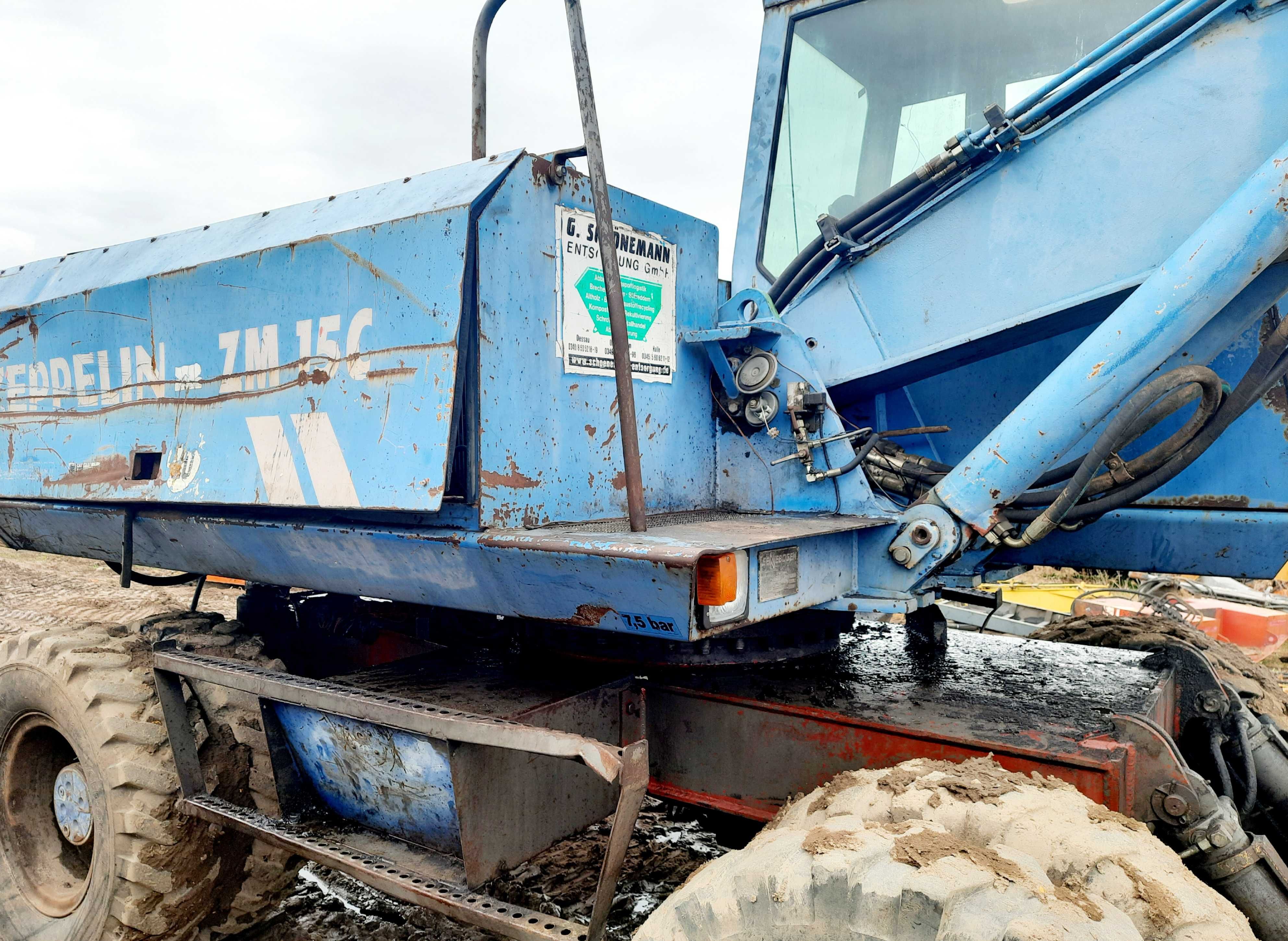 Koparka Zeppelin ZM 15 C pompa hydrauliczna redukrot obrotu silnik