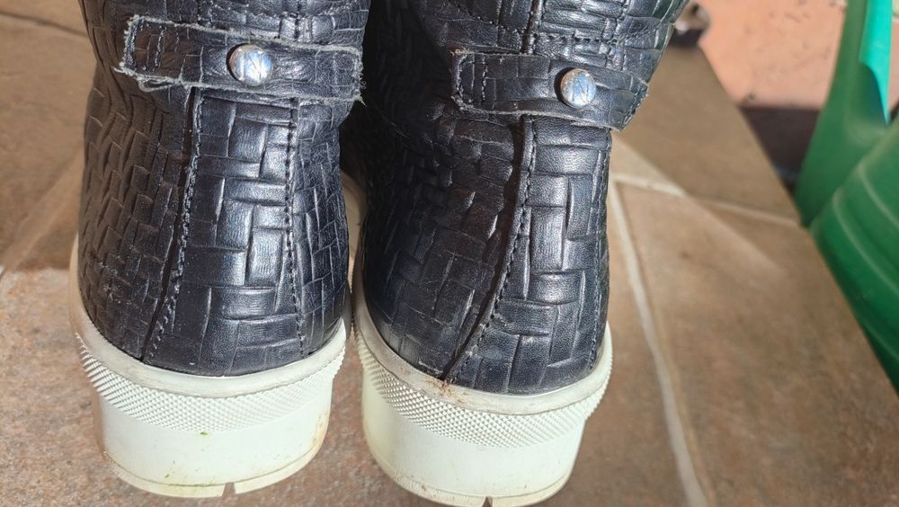 Buty skórzane czarne botki sportowe