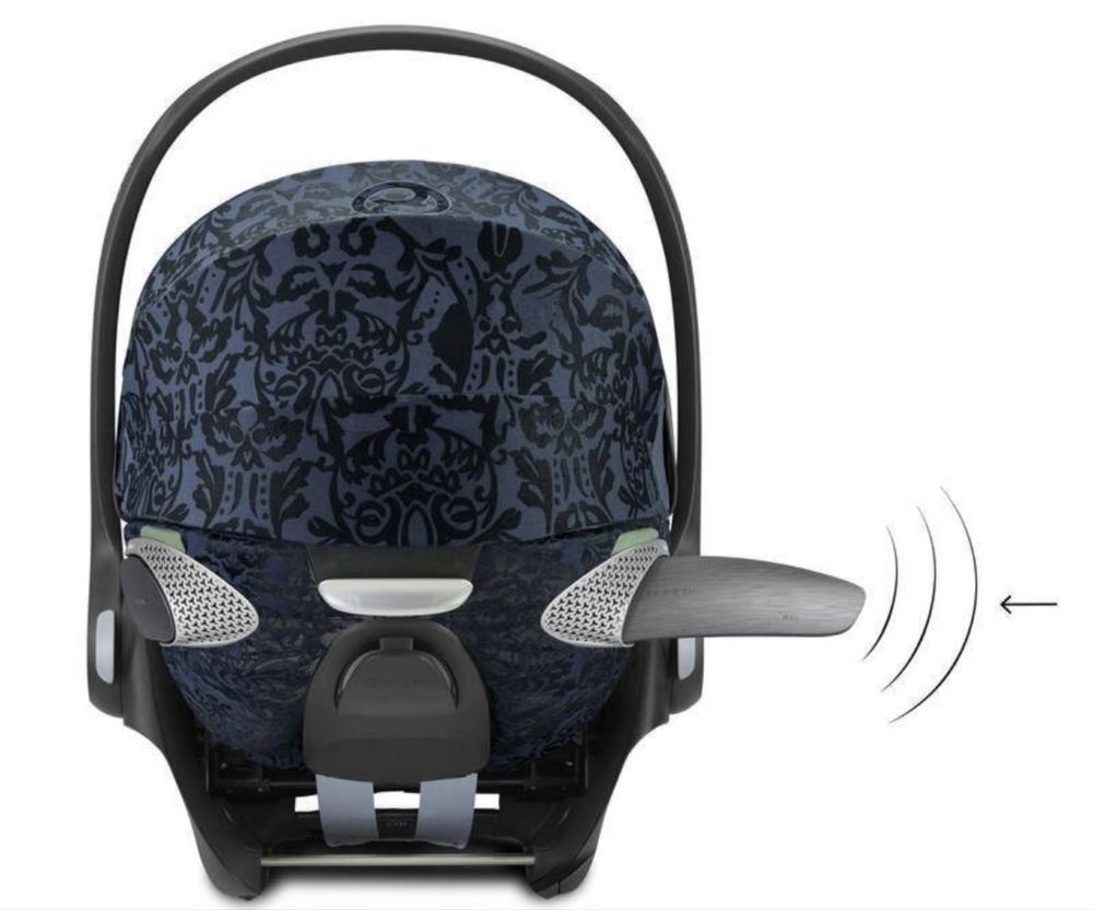 Автокрісло Cybex Cloud T i-Size Jewels of Nature