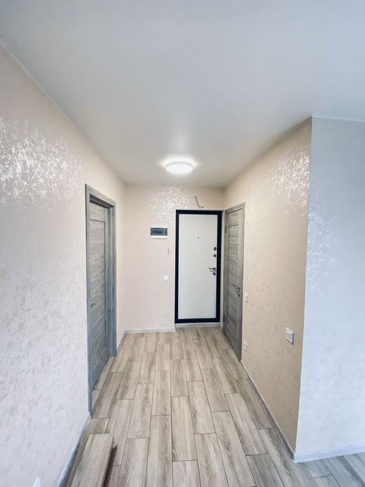 Уютная 1-комнатная с новым ремонтом в кирпичном доме — заезжай и живи!